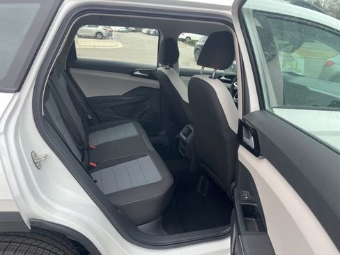 New 2026 Volkswagen Taos S image 23