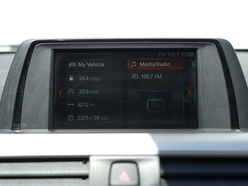 Used 2018 BMW 320i xDrive Sedan AWD/4WD image 53