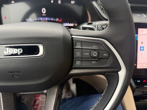 New 2026 Jeep Grand Cherokee L Limited image 19