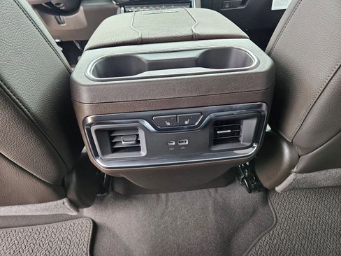 New 2026 GMC Sierra 3500 Denali w/ Technology Package AWD/4WD image 25