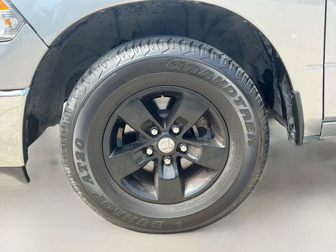 Used 2022 RAM 1500 Classic SLT w/ Trailer & Traction Group RWD image 28