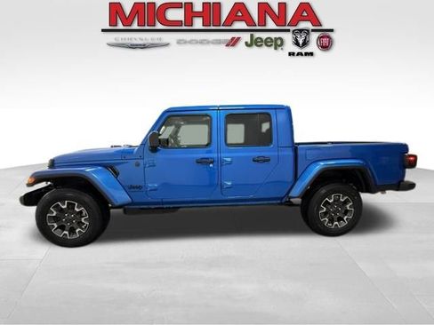 New 2026 Jeep Gladiator Sahara image 1