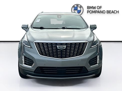 Used 2023 Cadillac XT5 Premium Luxury w/ Technology Package FWD image 2