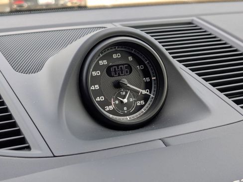 New 2026 Porsche Macan S image 21