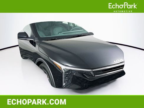 Used 2025 Kia K4 FWD image 1