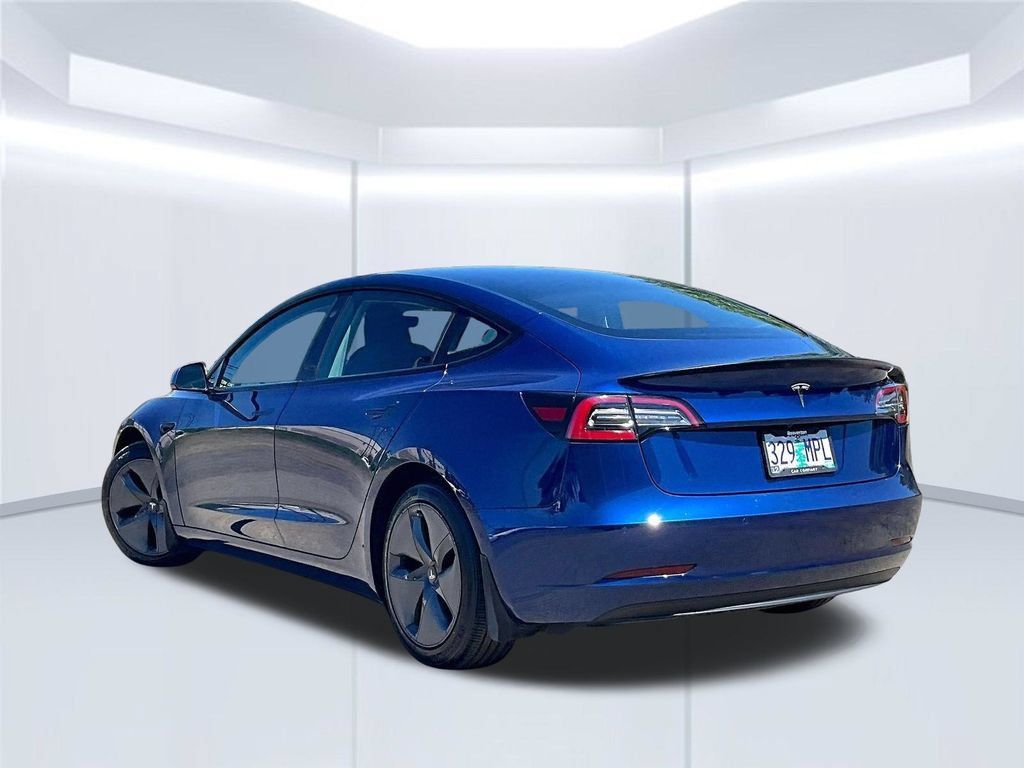 Used 2021 Tesla Model 3 Standard Range Plus RWD image 13