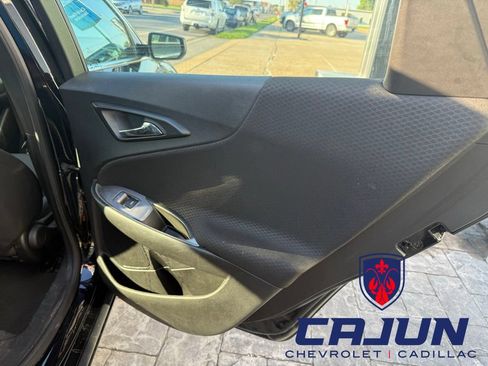 Used 2025 Chevrolet Malibu LT FWD image 13