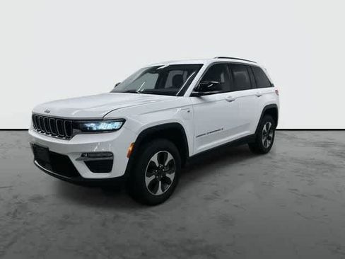 Used 2024 Jeep Grand Cherokee Limited 4xe AWD/4WD image 8
