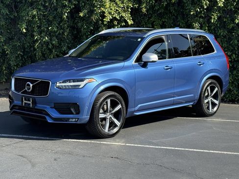 Used 2017 Volvo XC90 T6 R-Design AWD/4WD image 2