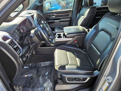 Used 2022 RAM 1500 Laramie w/ Sport Appearance Package AWD/4WD image 17