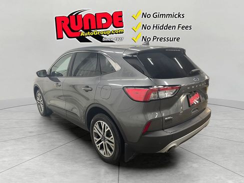 Used 2022 Ford Escape SEL w/ Technology Package image 3