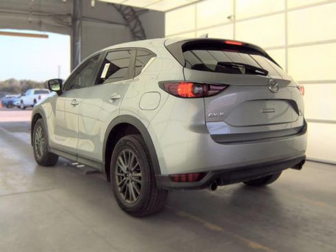 Used 2021 MAZDA CX-5 Touring FWD image 5