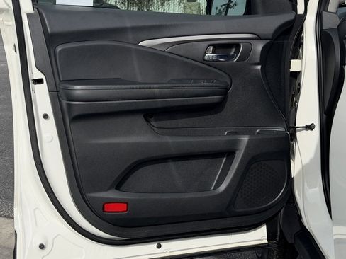 Used 2019 Honda Ridgeline RTL-T image 15