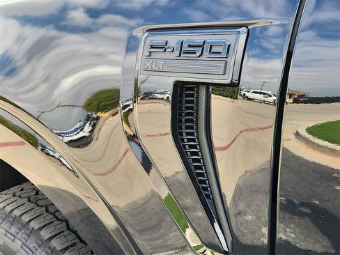 Used 2024 Ford F150 XLT w/ Equipment Group 302A MID image 9