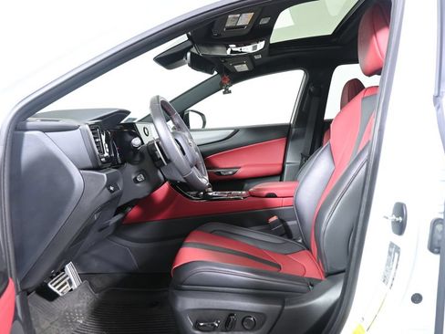 Used 2024 Lexus NX 350 F Sport AWD/4WD image 3