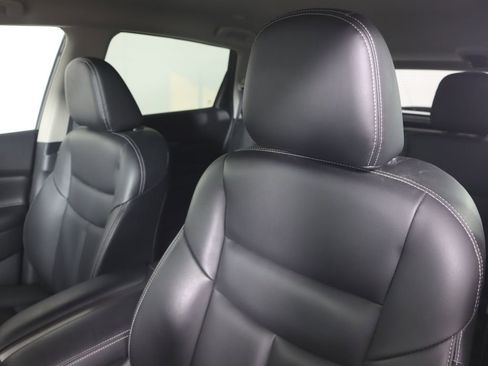 Certified 2024 Nissan Murano SV w/ SV Midnight Edition Package image 20