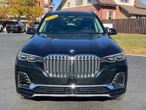 Used 2019 BMW X7 xDrive50i w/ Off-Road Package image 2
