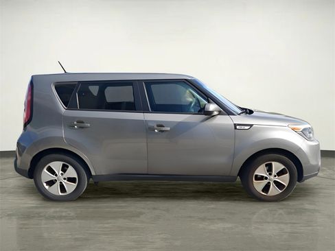 Used 2016 Kia Soul w/ Convenience Package image 6