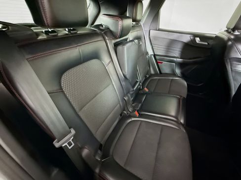 Used 2023 Ford Escape ST-Line AWD/4WD image 33