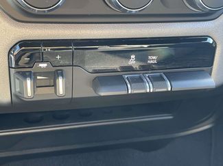 Used 2024 RAM 2500 Big Horn w/ Bed Utility Group video 5
