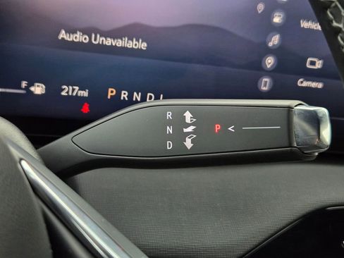 Used 2025 Buick Enclave Preferred image 23