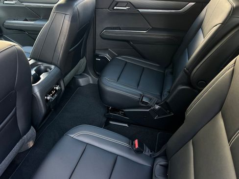 New 2026 GMC Acadia Elevation w/ Elevation Premium Package image 10