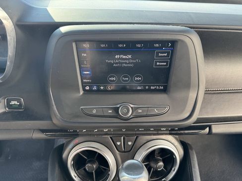 Used 2020 Chevrolet Camaro LT RWD image 20