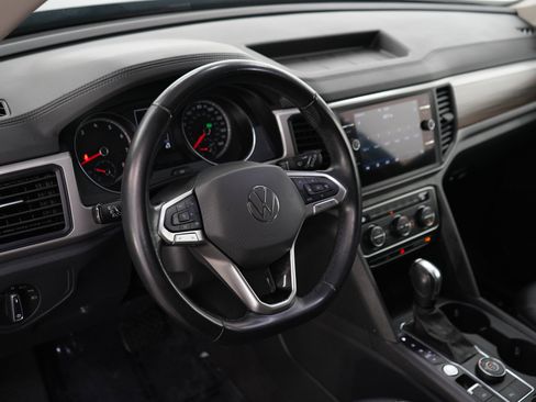Used 2021 Volkswagen Atlas SE w/ Towing Package AWD/4WD image 22