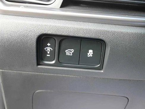 New 2025 Kia Sorento X-Line EX image 14