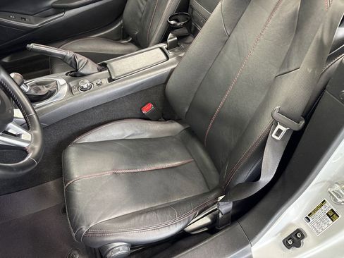 Used 2016 MAZDA MX-5 Miata Grand Touring image 43