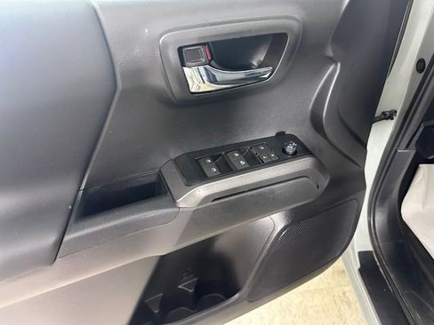 Used 2023 Toyota Tacoma TRD Sport w/ Black Out Package (TMS) AWD/4WD image 17