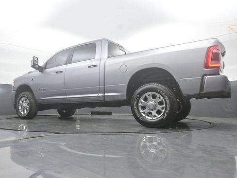 Used 2024 RAM 2500 Laramie AWD/4WD image 45