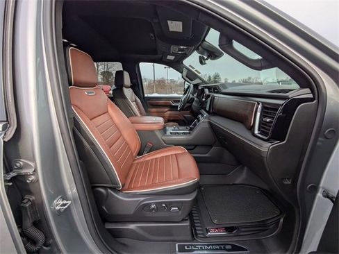 Used 2024 GMC Sierra 2500 Denali Ultimate w/ Max Trailering Package image 37