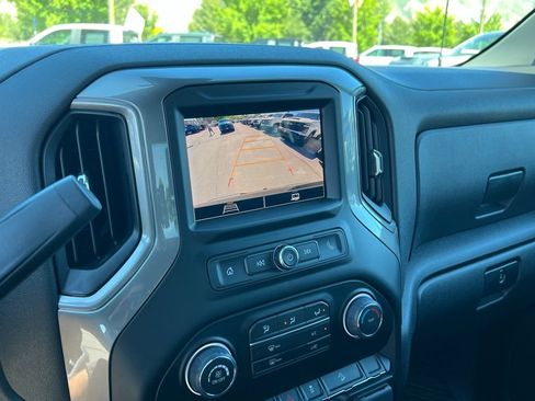Used 2026 Chevrolet Silverado 1500 Custom Trail Boss w/ Turbomax Blackout Package AWD/4WD image 32