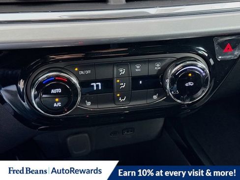 New 2026 Chevrolet Trax LT w/ Driver Confidence Package image 10