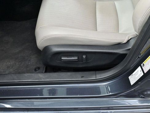 Used 2024 Honda Civic Touring image 13