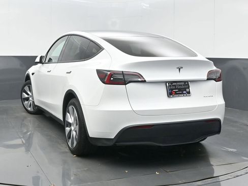 Used 2024 Tesla Model Y Long Range image 6