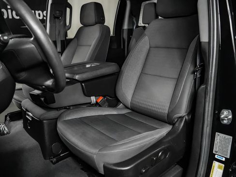 Used 2024 Chevrolet Silverado 2500 Custom w/ Custom Value Package AWD/4WD image 28