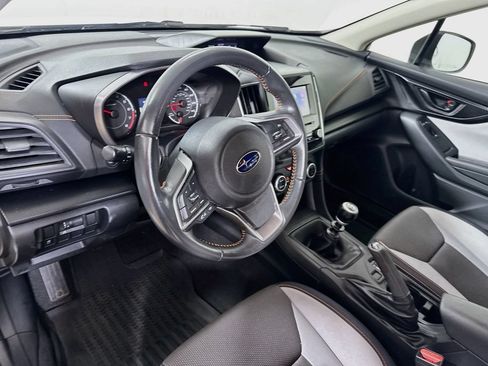 Used 2020 Subaru Crosstrek 2.0i Premium AWD/4WD image 9