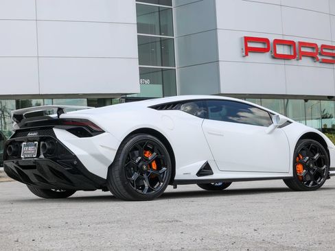 Used 2024 Lamborghini Huracan Tecnica RWD image 23