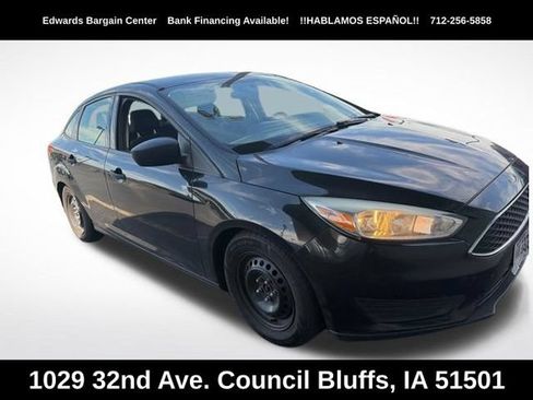 Used 2015 Ford Focus S FWD image 3