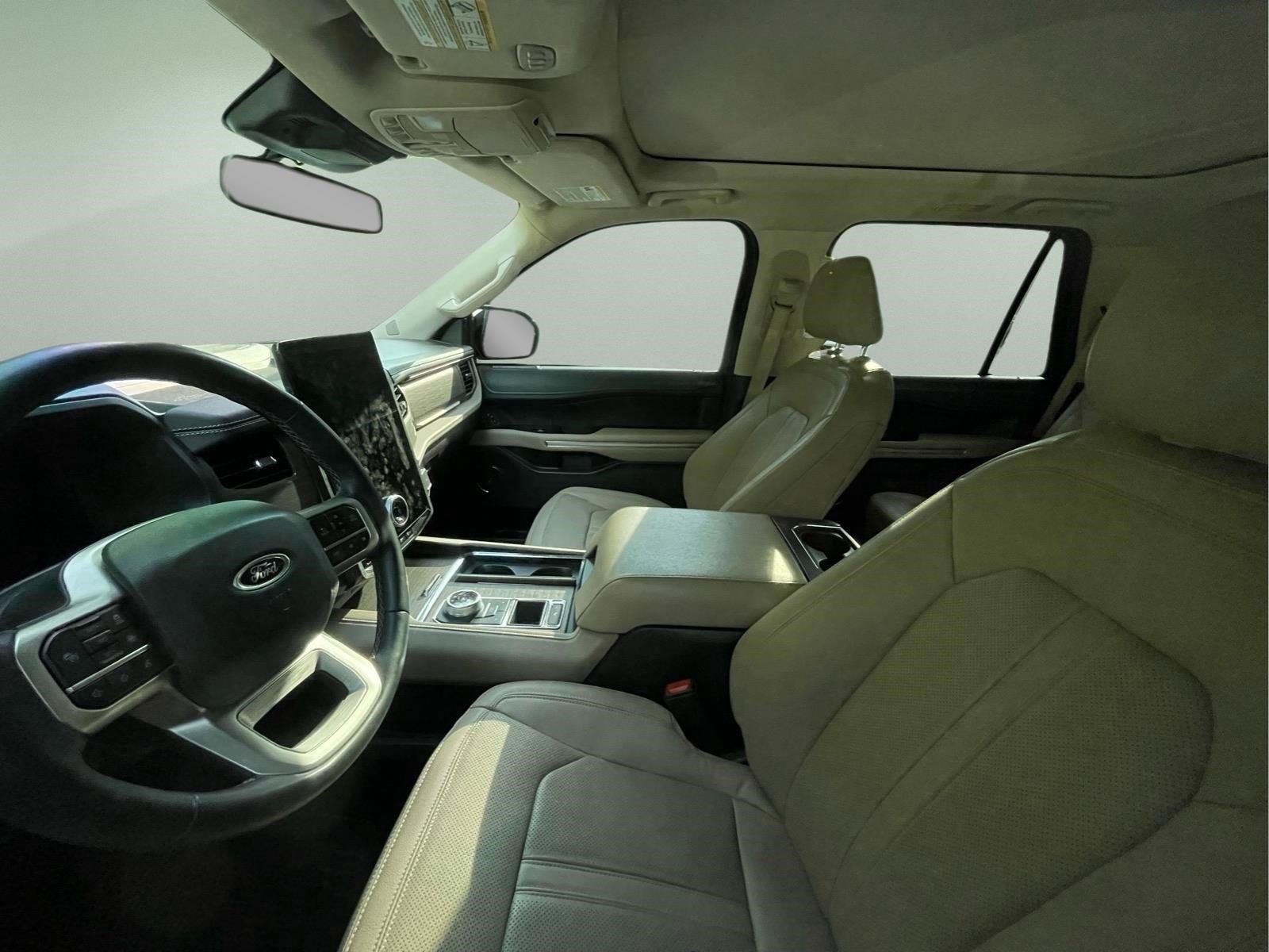 Used 2024 Ford Expedition Limited RWD image 23