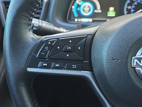 Used 2023 Nissan Leaf SV Plus image 19