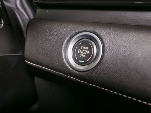 Used 2021 Cadillac Escalade Premium Luxury w/ Performance Package image 39