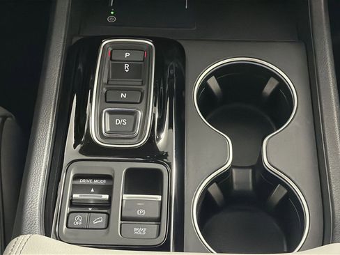 Used 2023 Honda Pilot Elite image 22