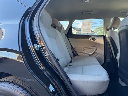 Used 2020 Kia Soul LX FWD image 20