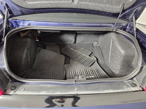 Used 2013 Dodge Challenger R/T Plus image 22