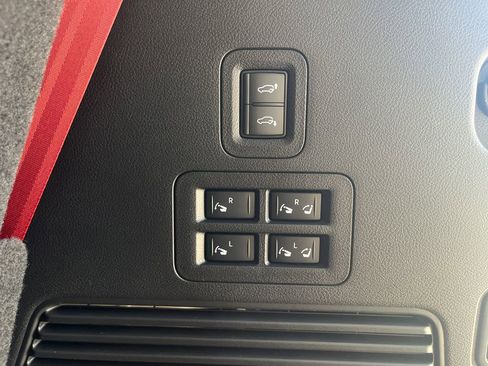 New 2026 Nissan Armada NISMO image 31