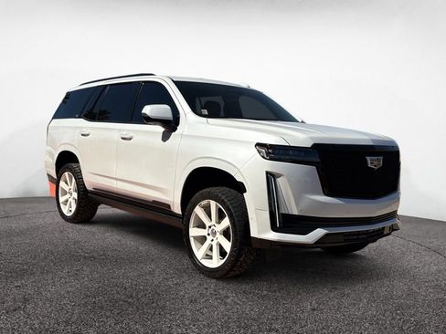 Used 2022 Cadillac Escalade Sport w/ Touring Package image 4