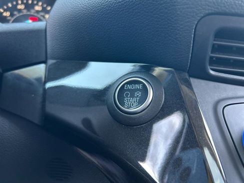 Used 2019 Ford Escape SE AWD/4WD image 24